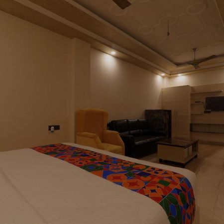 勒克瑙 Shri Tirupati Residency酒店 外观 照片
